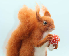 Solly The Squirrel | Needle Felting Kit