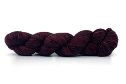 Collins Unum Fingering - Almandine Garnet