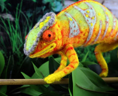 Connie The Chameleon | Needle Felting Kit