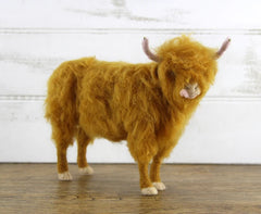 Hamish The Highland Cow | Needle Felting Kit