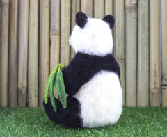 Pepe the Panda | Needle Felting Kit